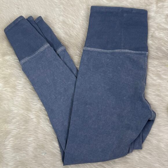 Lululemon Wunder Under Crop 23" *Ribbed Washed Moon Blue Legging Size 4 - Picture 12 of 13